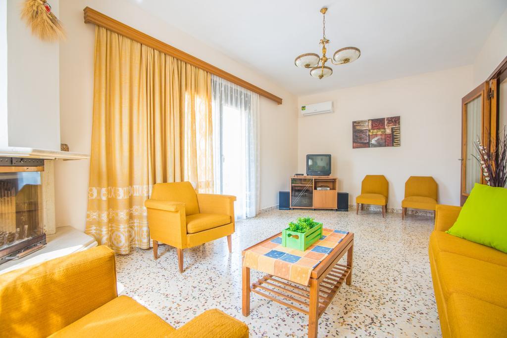 Country House Пастіда Номер фото